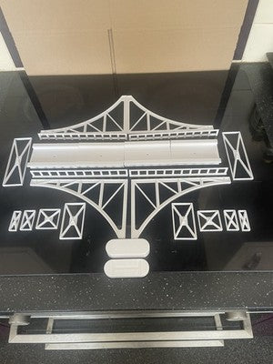 OO Gauge *NEW* single track  single section Iron Bridge