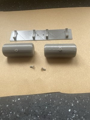 OO Gauge Twin Fuel Tanks And Base