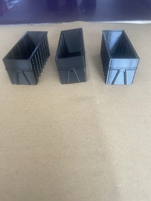 OO Gauge 3 x Industrial Skips